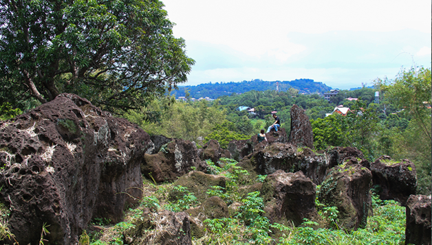 <br/><h3 class='text-white'>Cardona Rock Garden, Cardona Rizal</h3>
                      <br/><br/>
                      The town of Cardona plays host to an interesting geological site, the Cardona Rock Garden- big boulders of rocks cascading. The Cardona Rock Garden features hundreds of large stones formed by nature into unique shapes. The stones are considered to be among the more interesting rock and stone formations in the country.
                      
                      